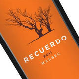 Recuerdo Malbec wine