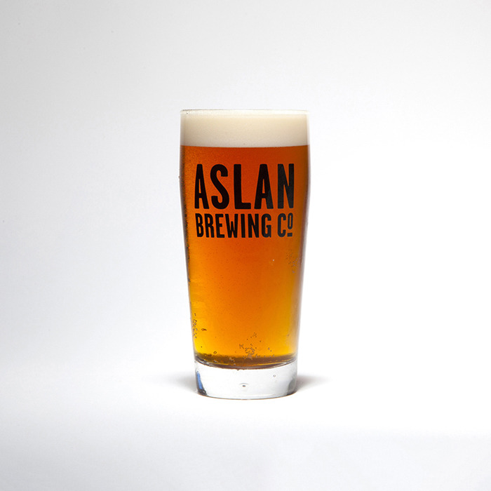 Aslan Organic Oatmeal Pale Ale beer Label Full Size