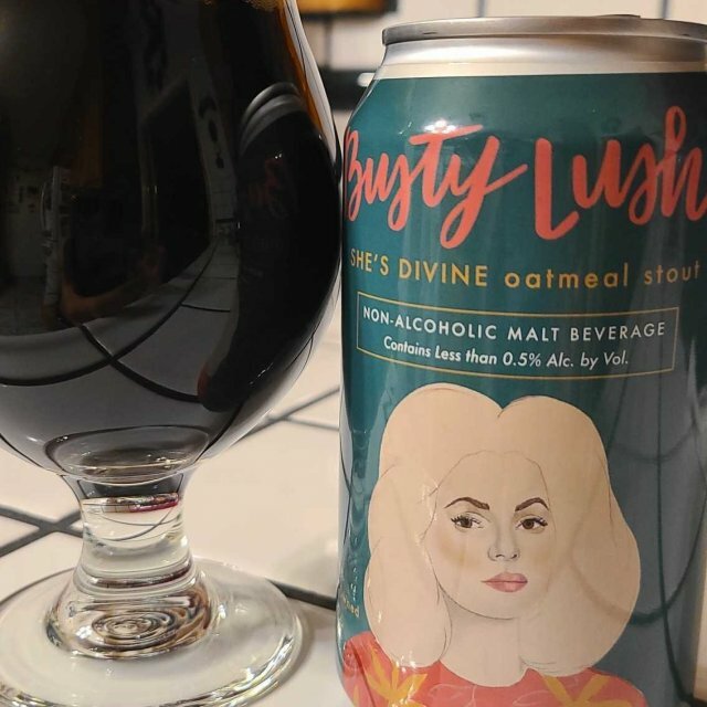 Busty Lush She's Divine beer Label Full Size