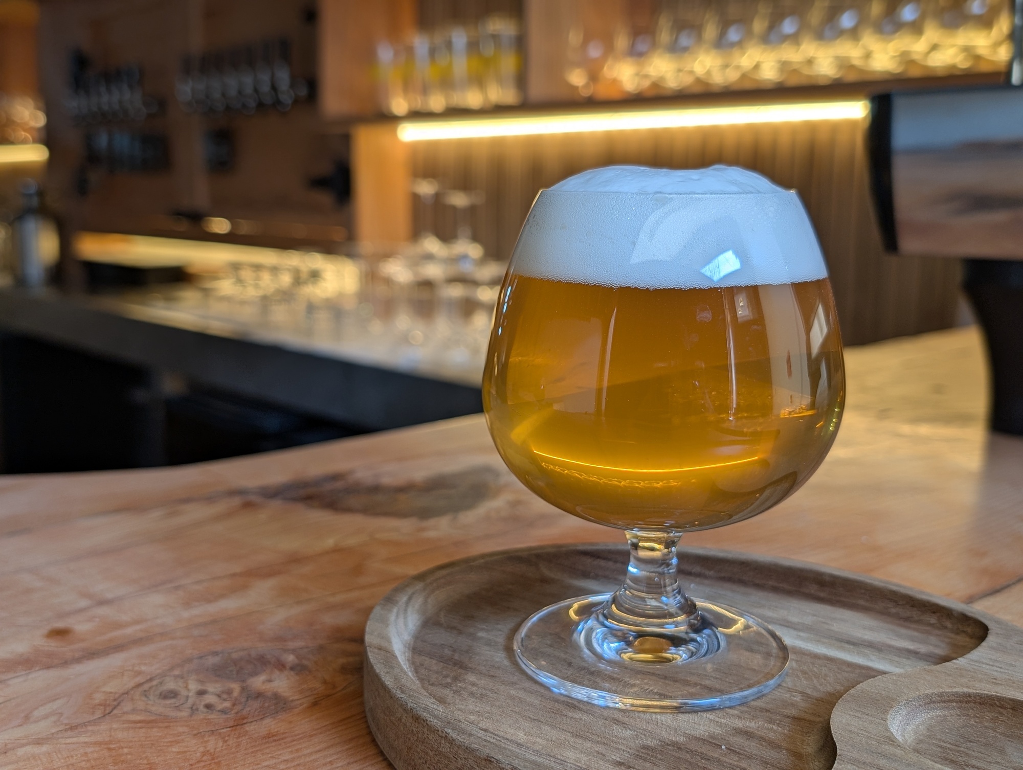 Ilium Brewing Bud Right beer Label Full Size