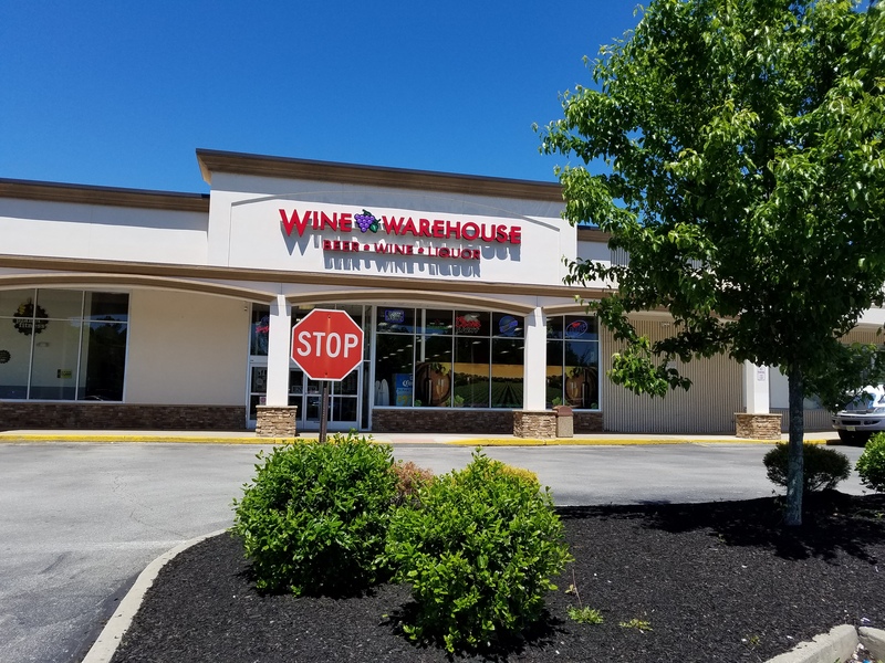 Photo of Wine Warehouse Mantua (15274)